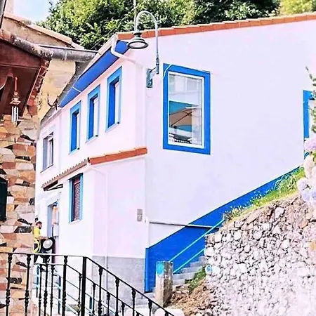 Costa I